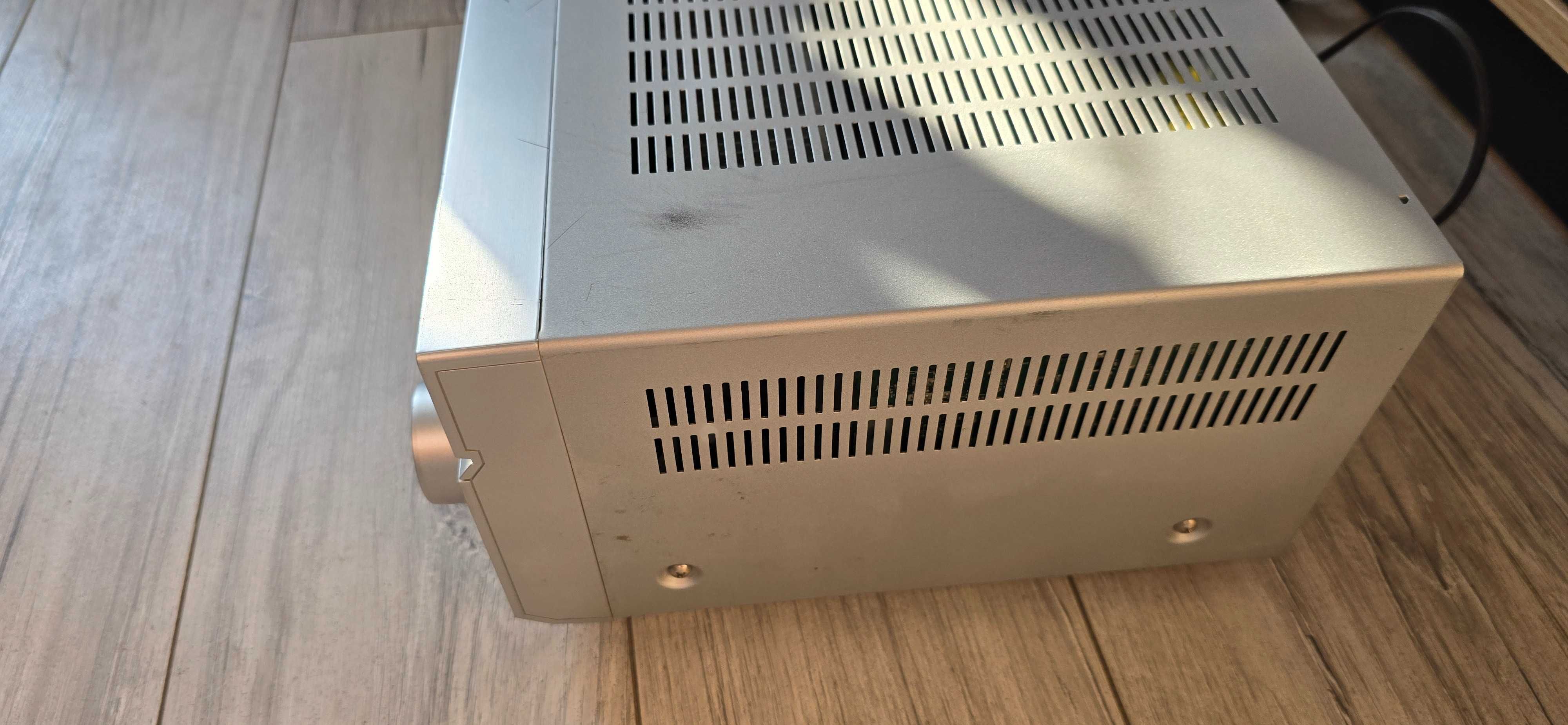 Amplituner Sony STR-DE598