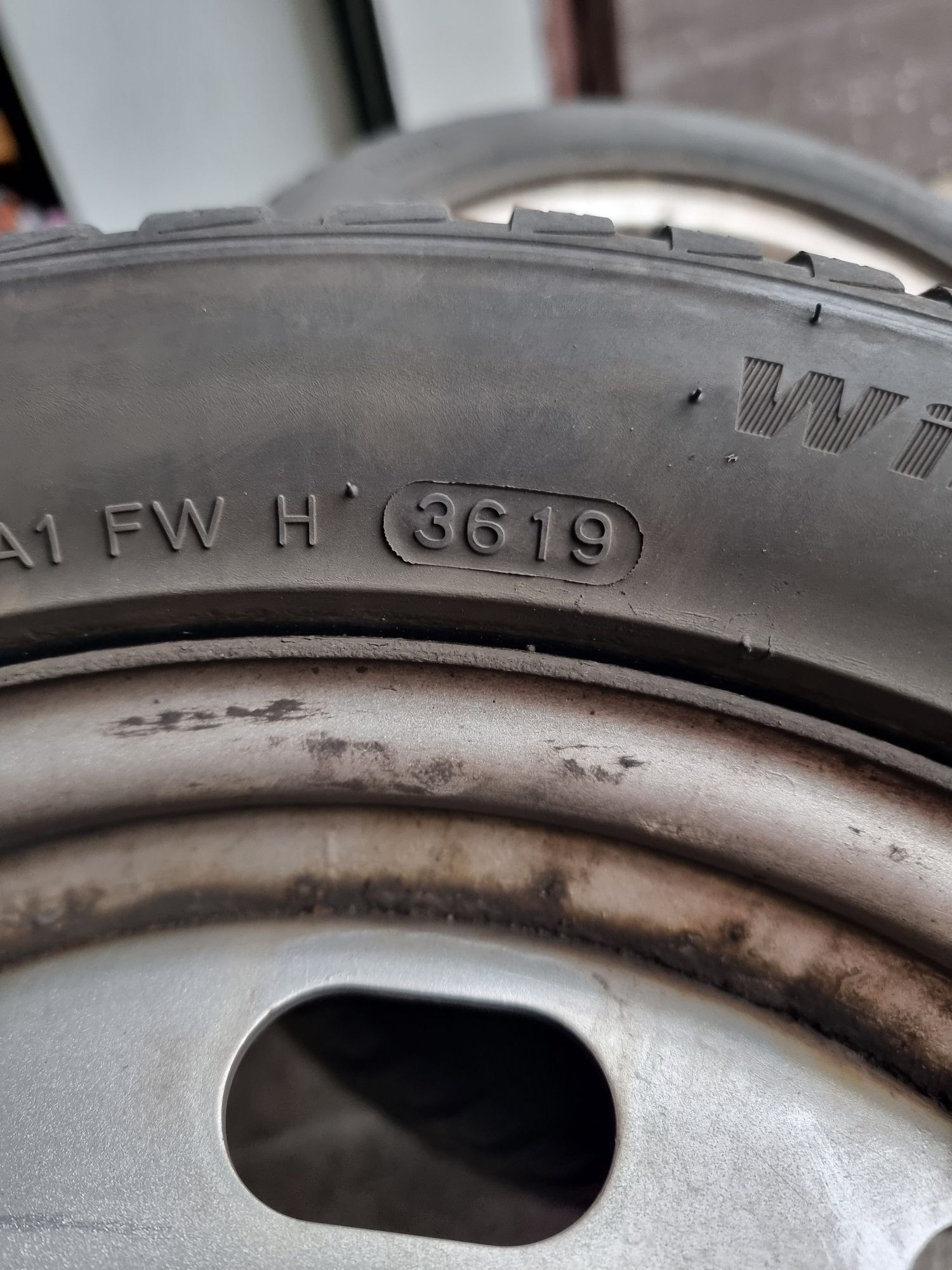 Opony zimowe koła 195/50/15 stalówki 5x100 Hankook Winter I Cept RS2.