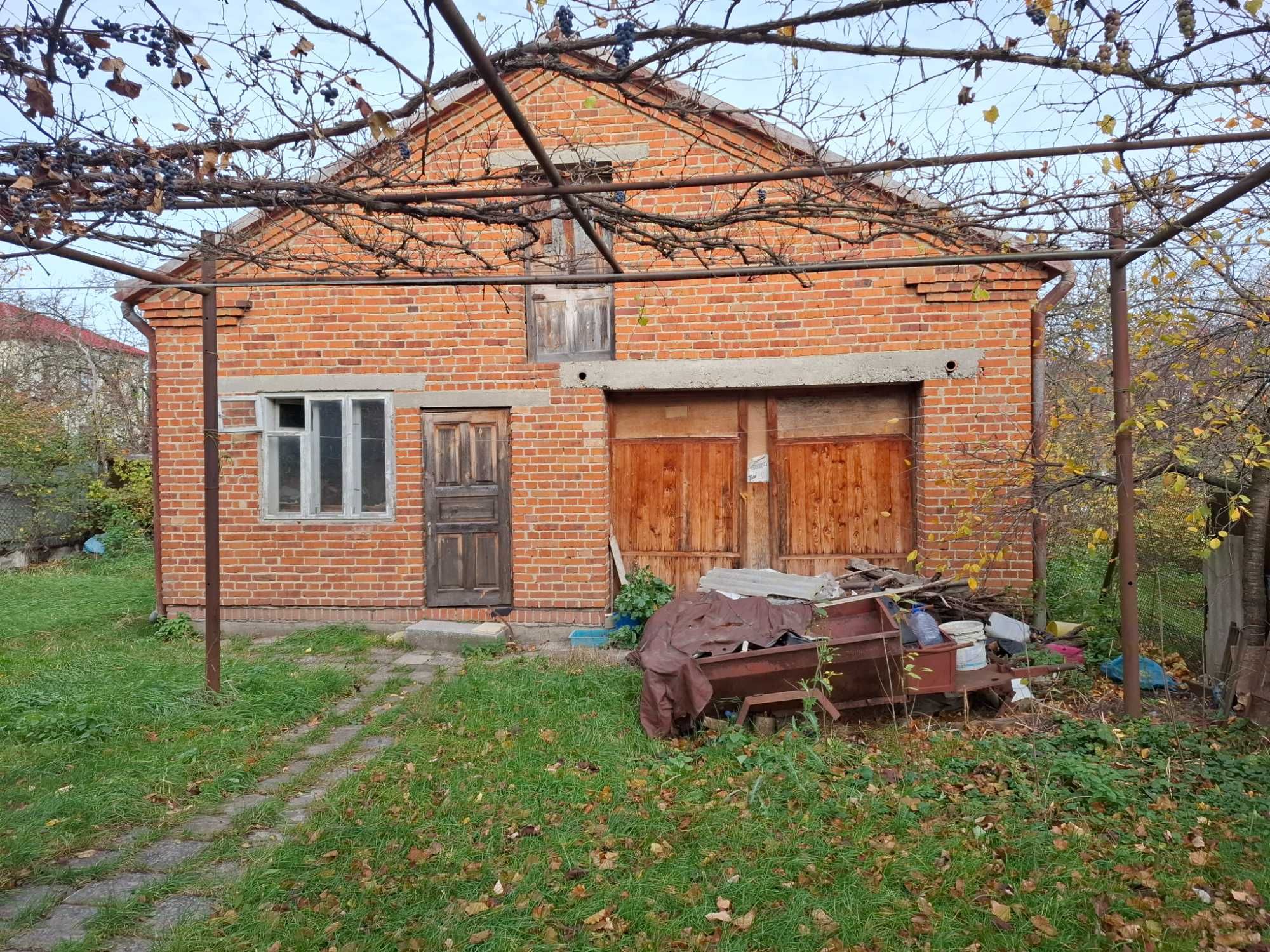 Продаж Будинкус. Лисиничі вул Івасюка В 2а . Біля Львова 1км