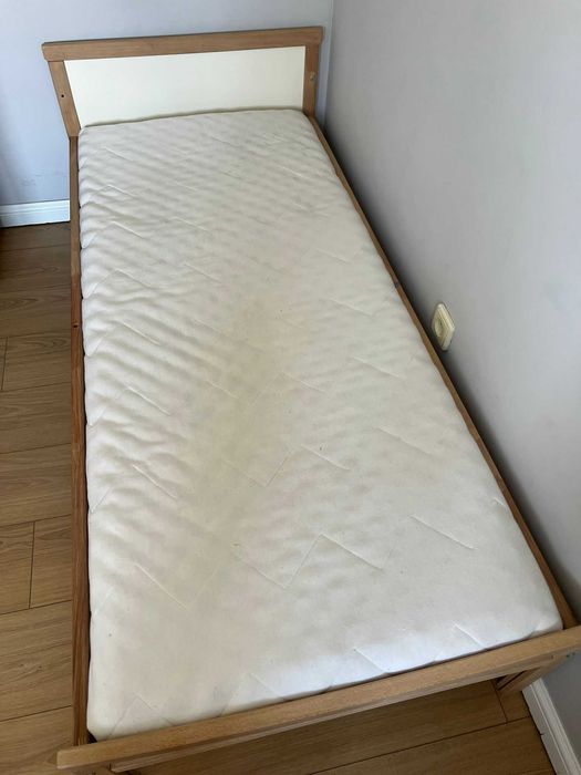 cama com colchão infantil