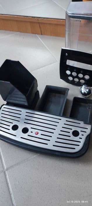 Продам запчастини на кофемашинку саеко інканто