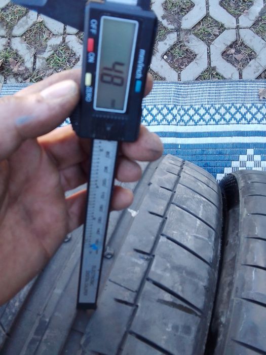 Cena za 2 Opony letnie 255/40r21 CONTINENTAL 2023r