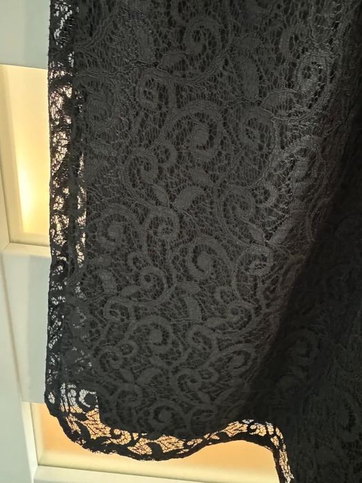 Sukienka koronkowa czarna
