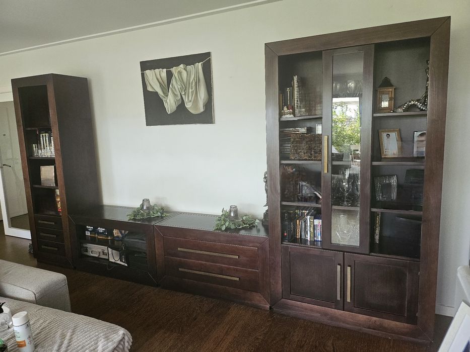 Conjunto móveis mesa e cadeiras de sala