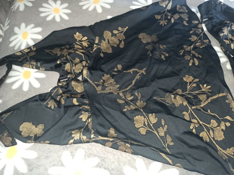 Kostium kąpielowy typu tankini kryjący brzuch r.M