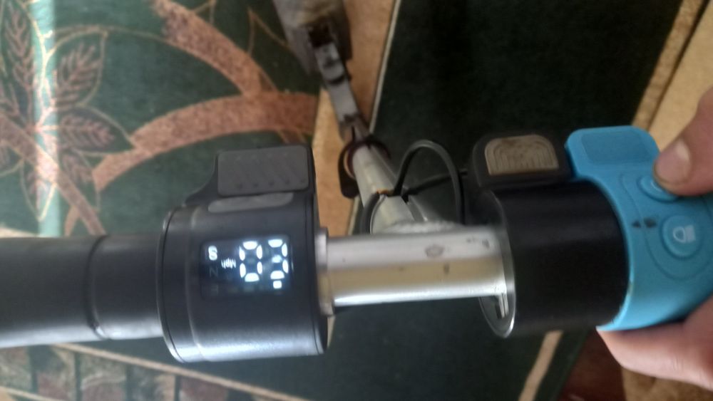 Продам  електро самокат allmove