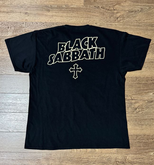 Футболка Gildan (группа Black Sabbath).