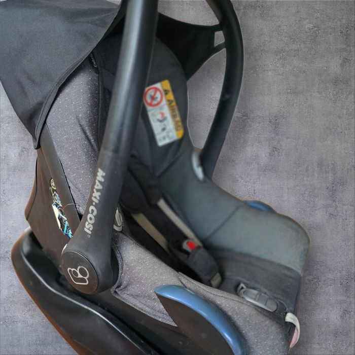 Nosidełko +baza Maxi cosi