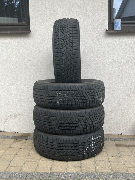 225/60 R17 99H zimowa Kumho
