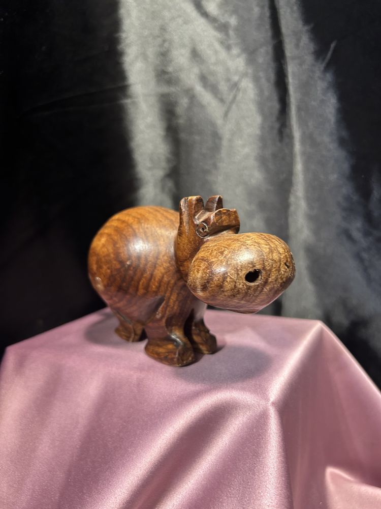 Hipopotam drewno