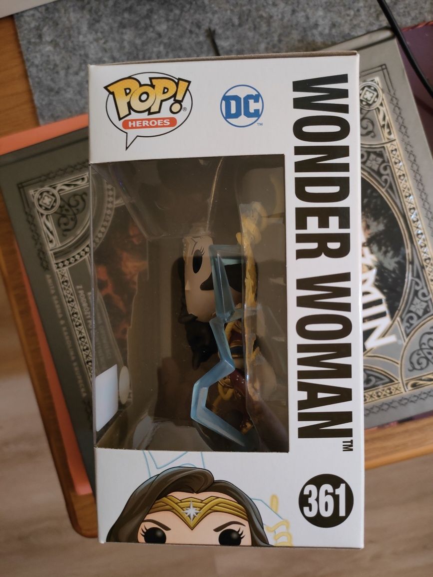 Wonder Woman funko pop