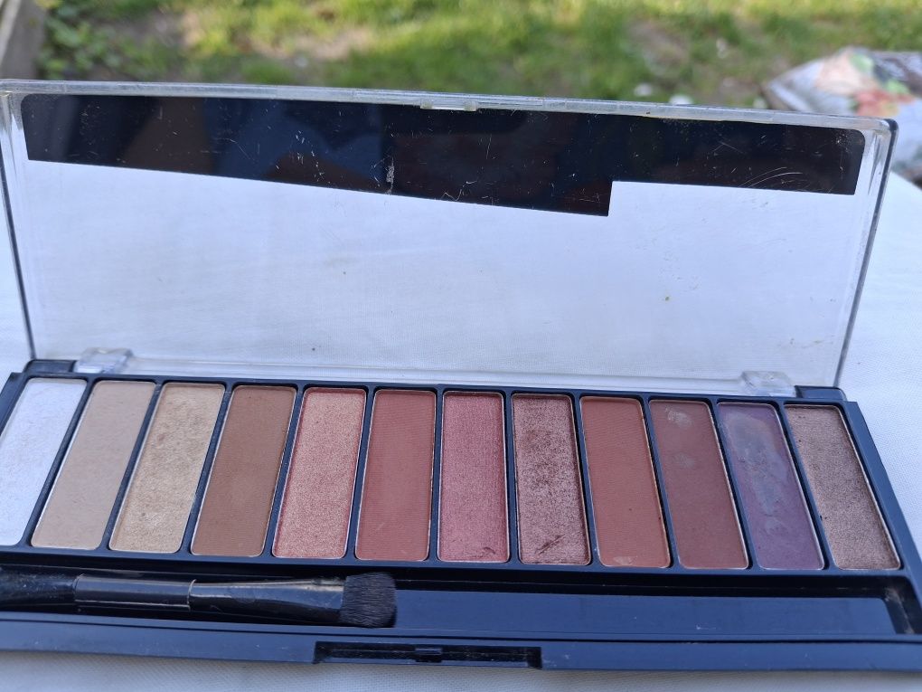 Paleta cieni do powiek Rimmel