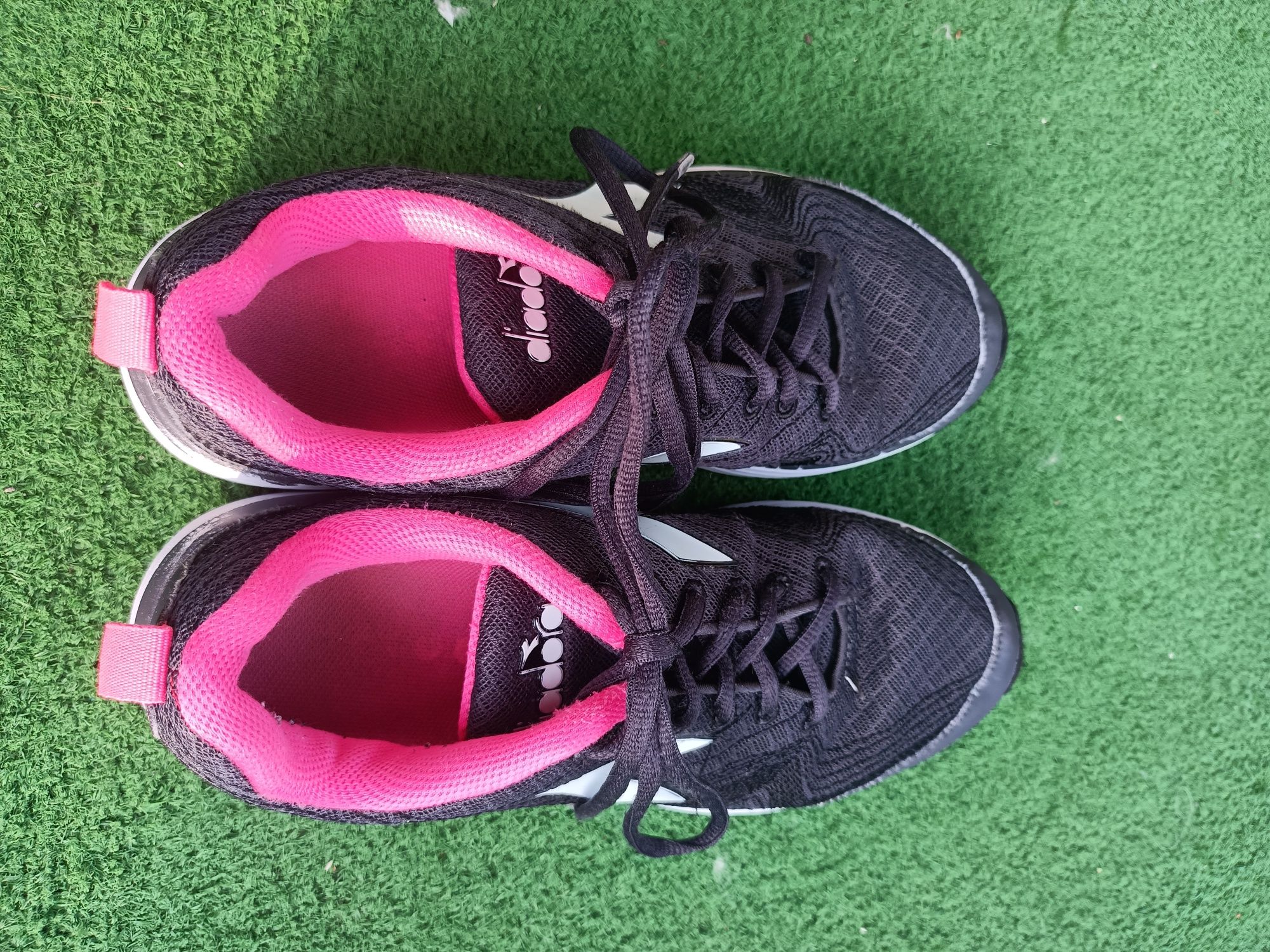 Buty przewiewne Diadora rozmiar 40