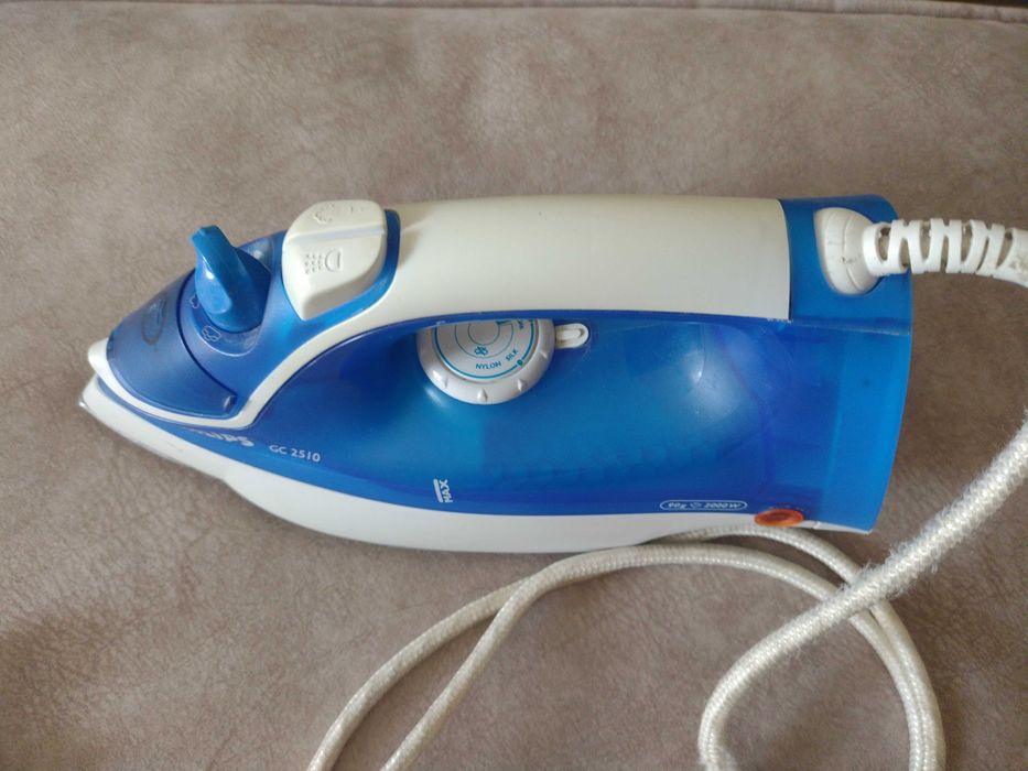 Утюг Philips працюючий