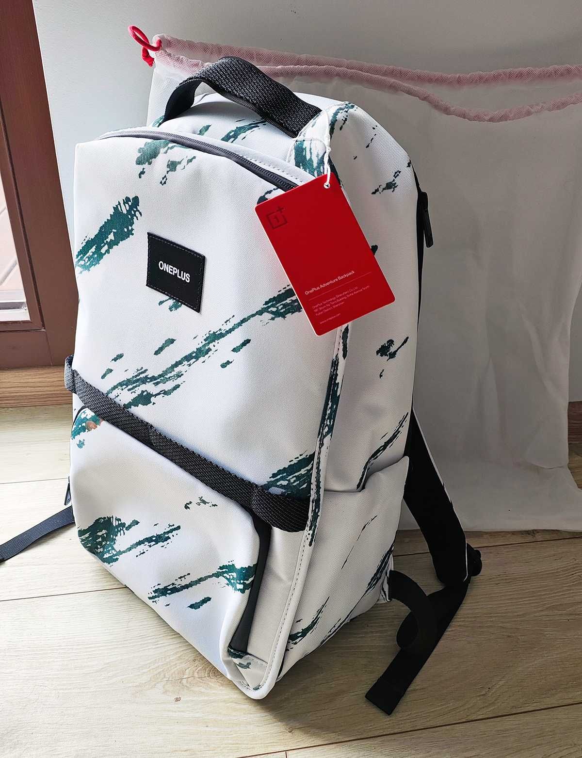 Plecak OnePlus Adventure Backpack biały - 100% nowy, nieużywany