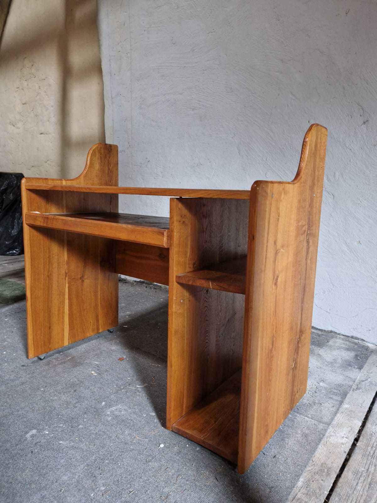 Solidne biurko drewniane