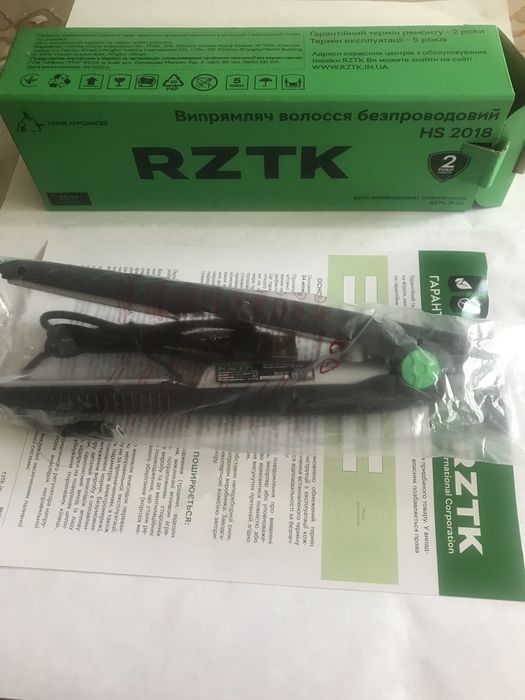 Випрямляч волосся бездротовий RZTK HS 2018