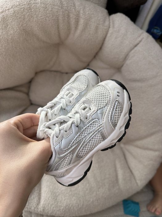 Кросівки Zara 24 розмір