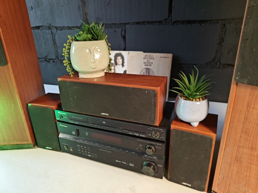 Kino domowe komplet Pioneer i głośniki Jamo