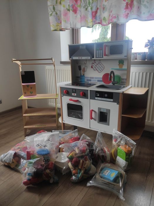 Drewniana kuchnia sklepik akcesoria