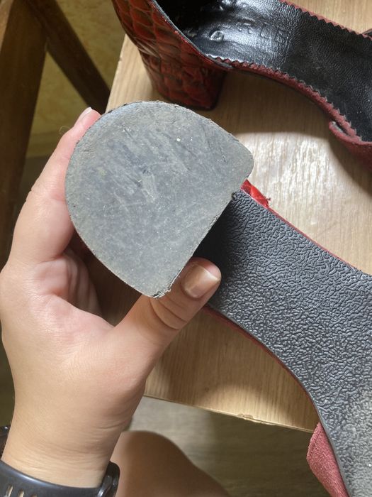 босоножки на удобном каблуке