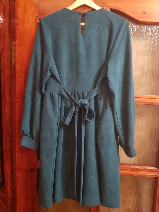 Продам платье нарядное