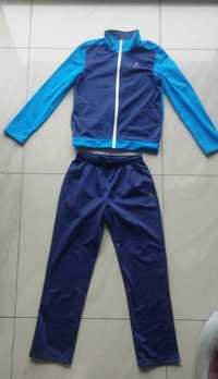 Dres Decathlon 143-152 bluza+spodnie 12lat