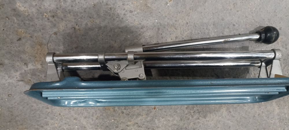 Maszynka do cięcia płytek 25 cm