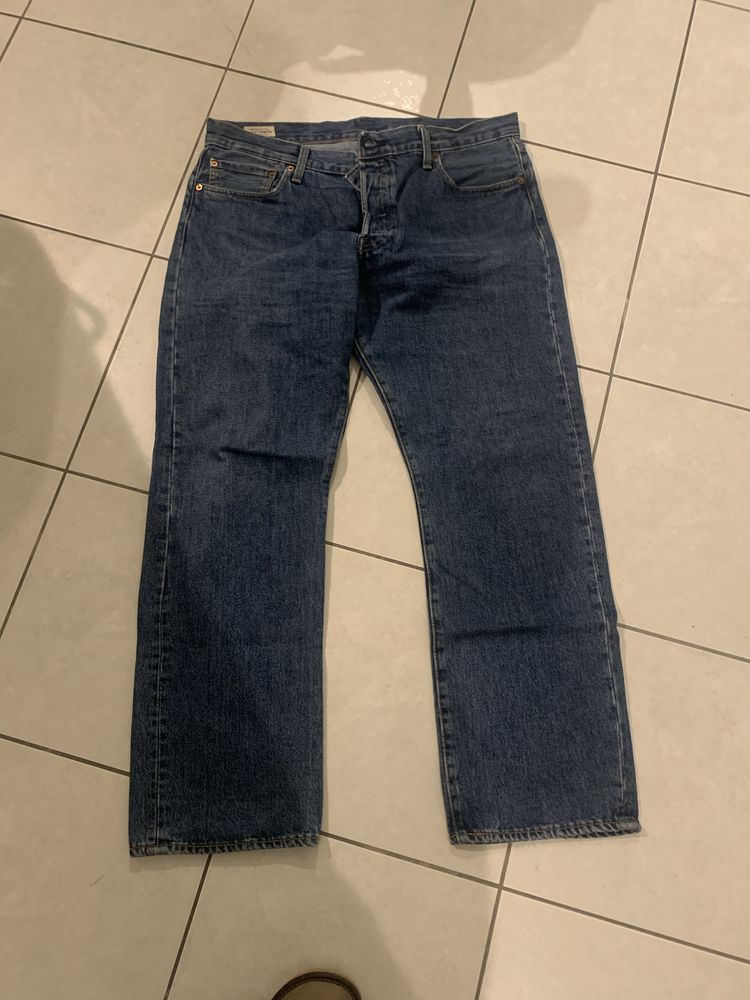 Levis 501 spodnie jeansowe