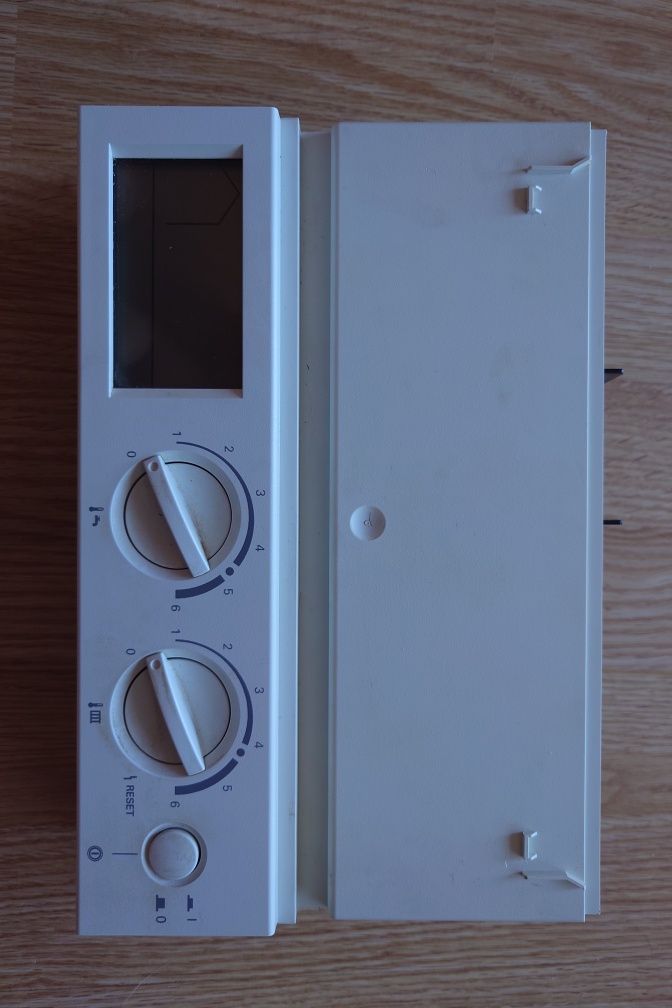 Uszkodzona płyta Viessmann vitopend 100 WH1D