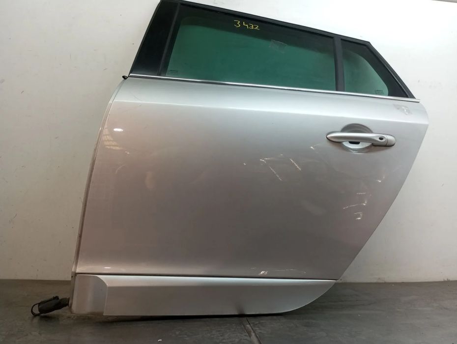 Porta trás esquerda RENAULT Megane III Grandtour (KZ0/1)