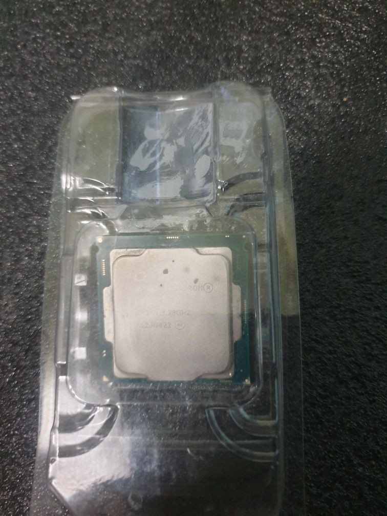 Intel Celeron G4930 - це двоядерний процесор, розроблений корпорацією