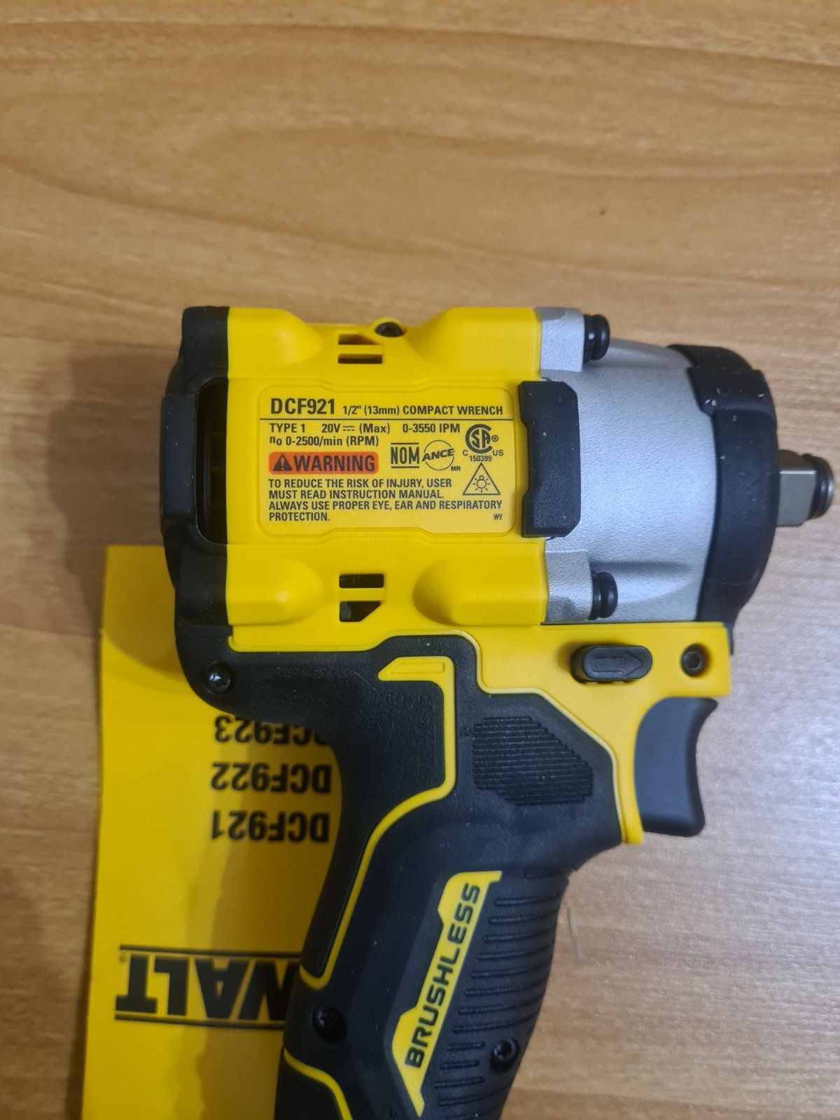 Dewalt гайковерт dcf921 1/2 трещотка dcf513 акумуляторна набор з США о