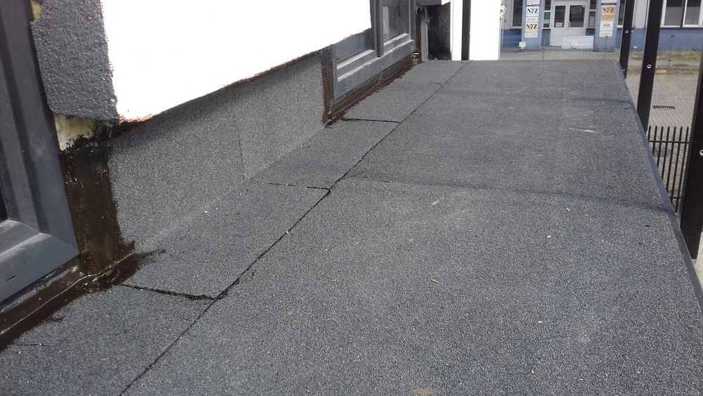 Dach, dachy płaskie,tarasy,balkony,hydroizolacja,izolacja,papa