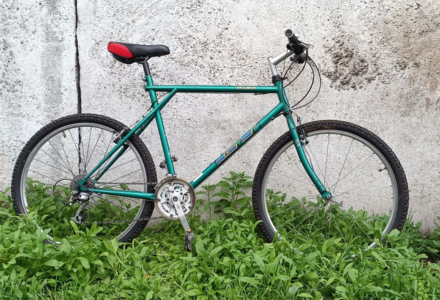 Велосипед Gt на хромолевой раме 4130