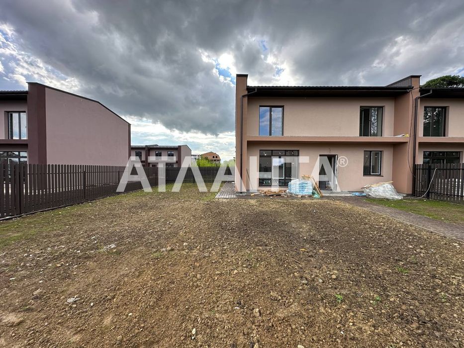 Продаж чотирикімнатного котеджу с.Малі  Підліски