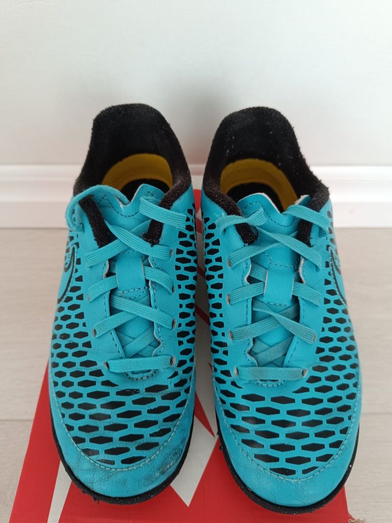 Футзалки Nike, 31 размер