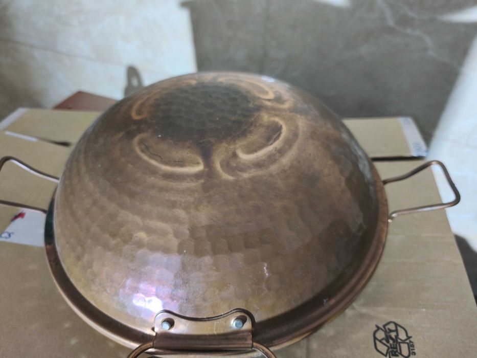 Peça de cozinha em cobre