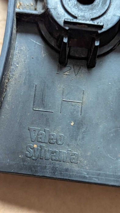 2007-2009 Suzuki xl7 левый задний фонарь