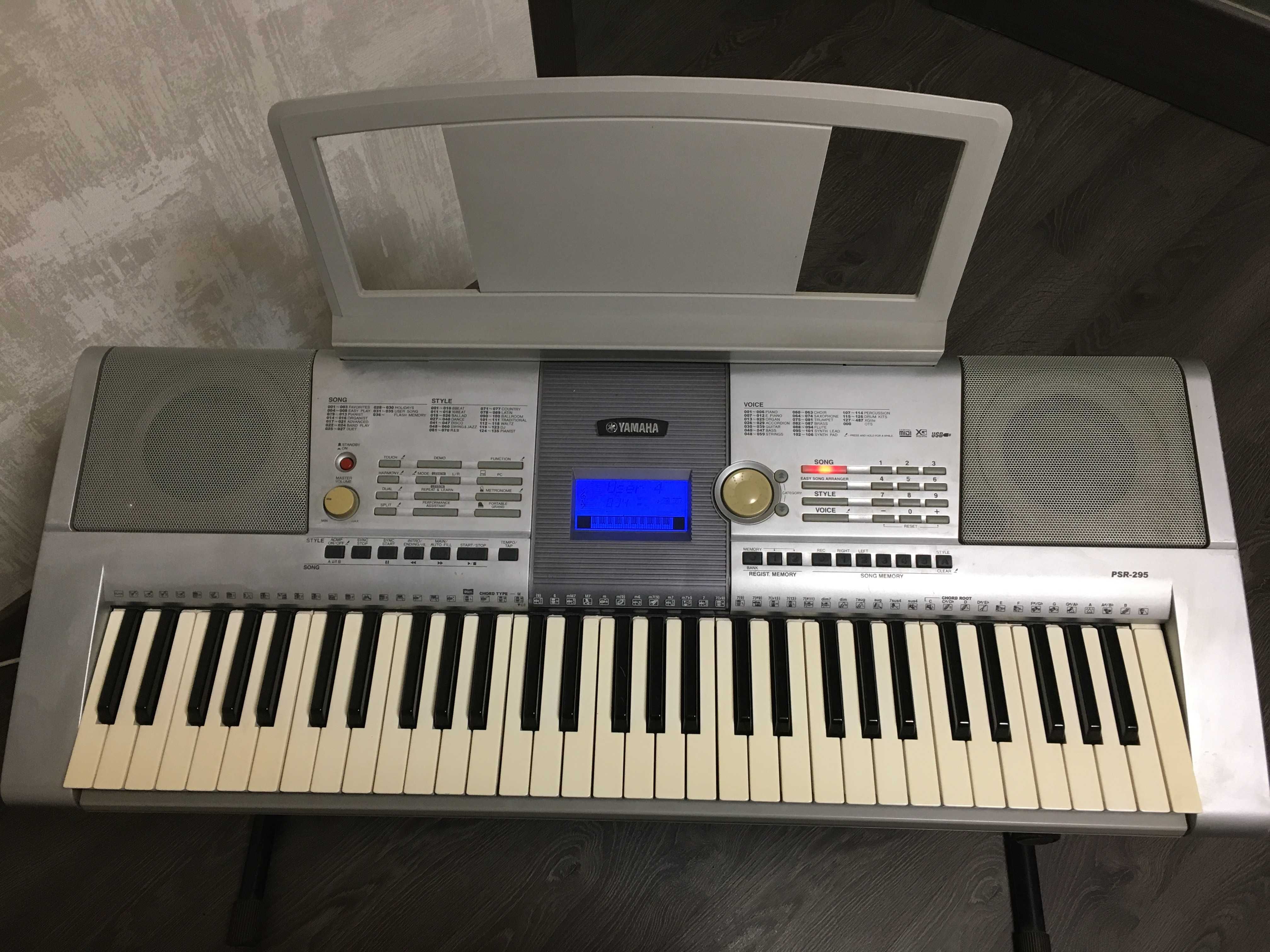 Синтезатор Yamaha PSR 295