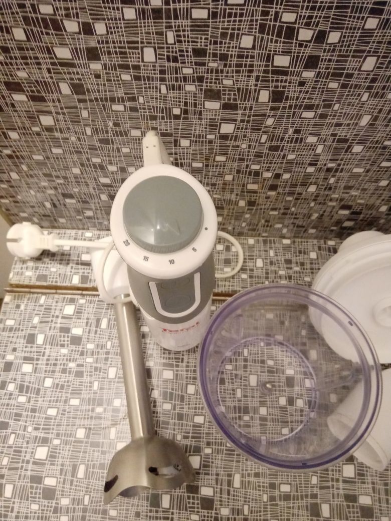 Блендер погружной  Tefal 800w