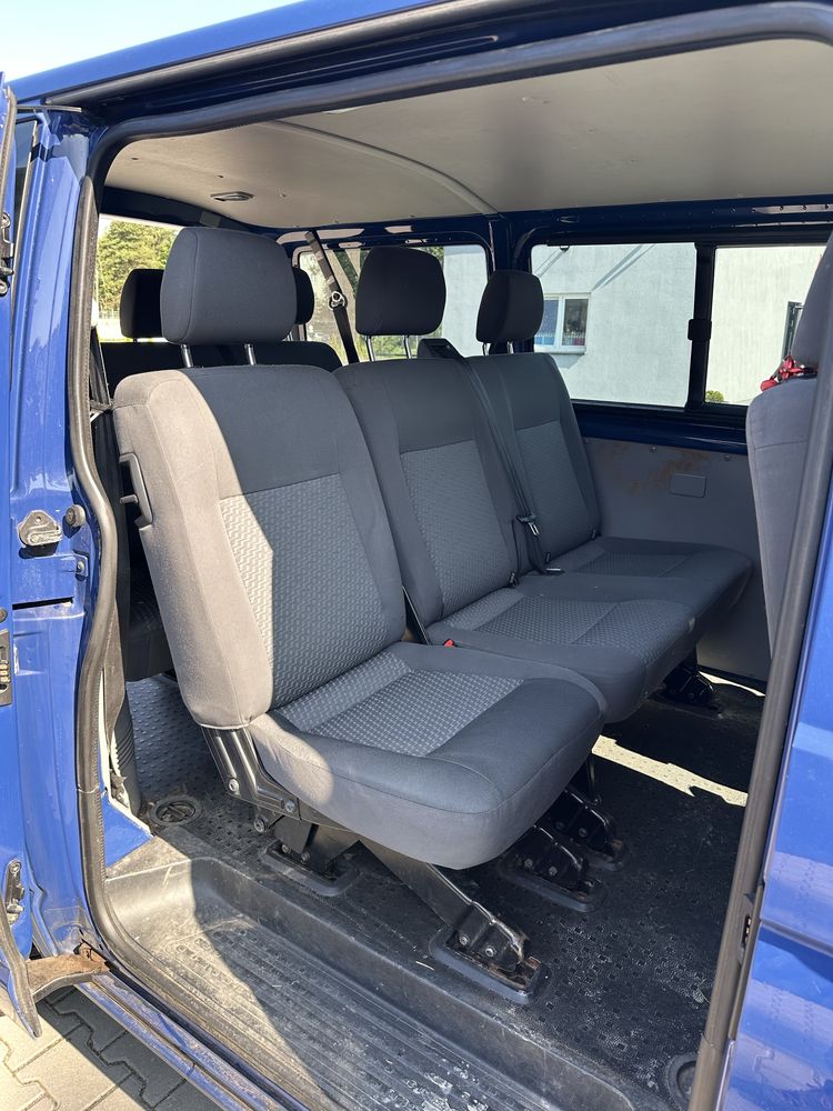 Volkswagen Transporter T5 lift 9 os.