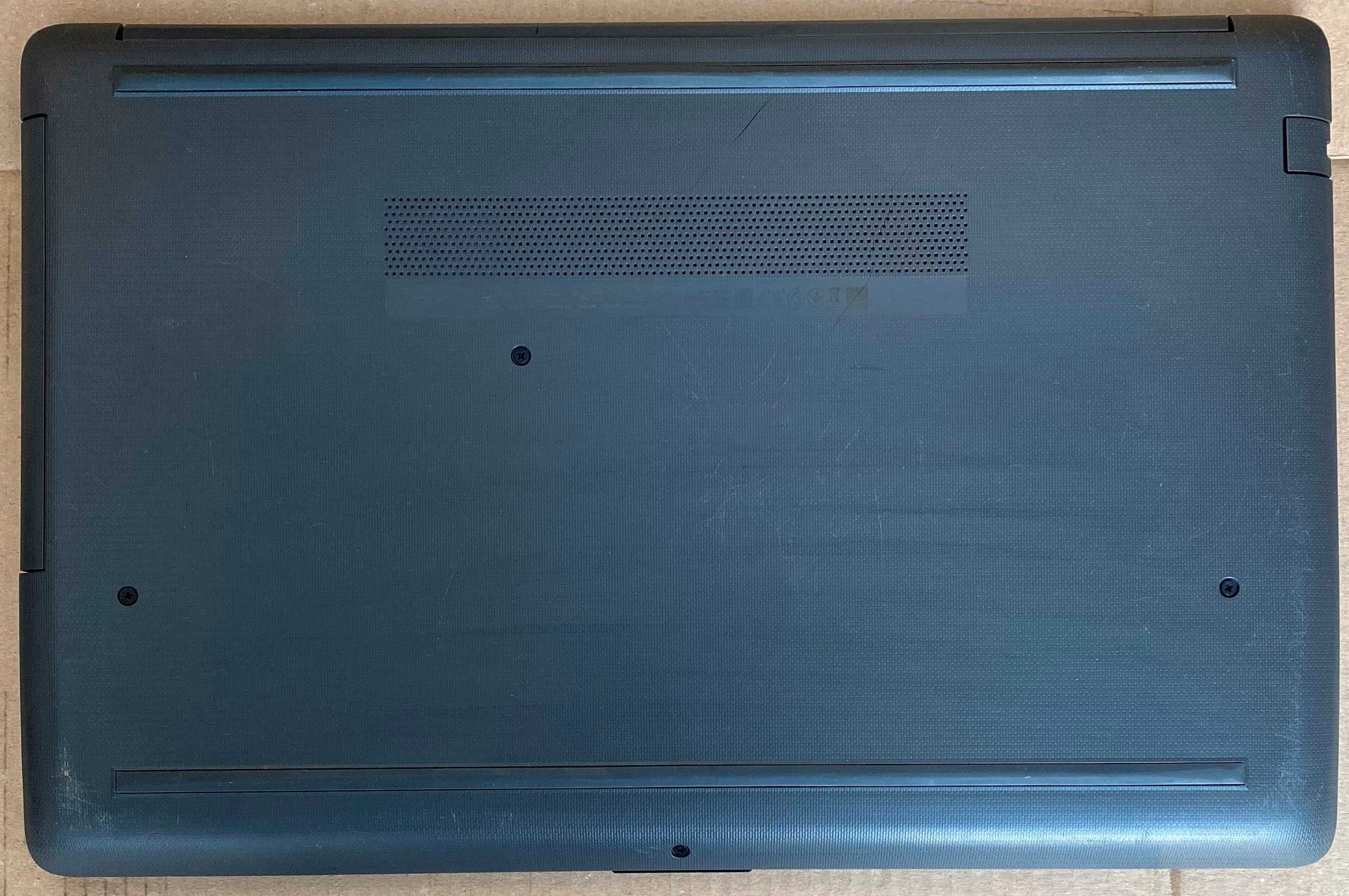 Ігровий Ноутбук HP 250 G7 i5-8265U RAM 8Gb SSD 256Gb GeForce MX110 2Gb