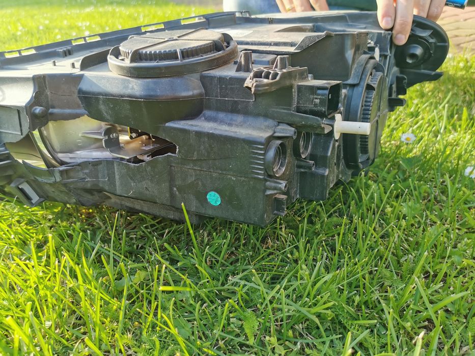 Lampa przednia prawa BMW X1