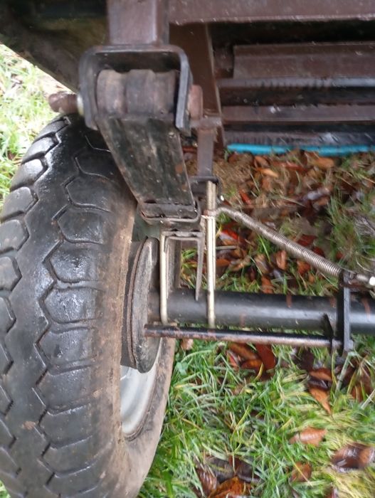 Заводской прицеп для мотоблока