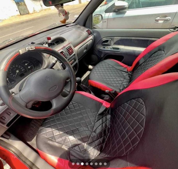 Renault Clio poucos quilómetros