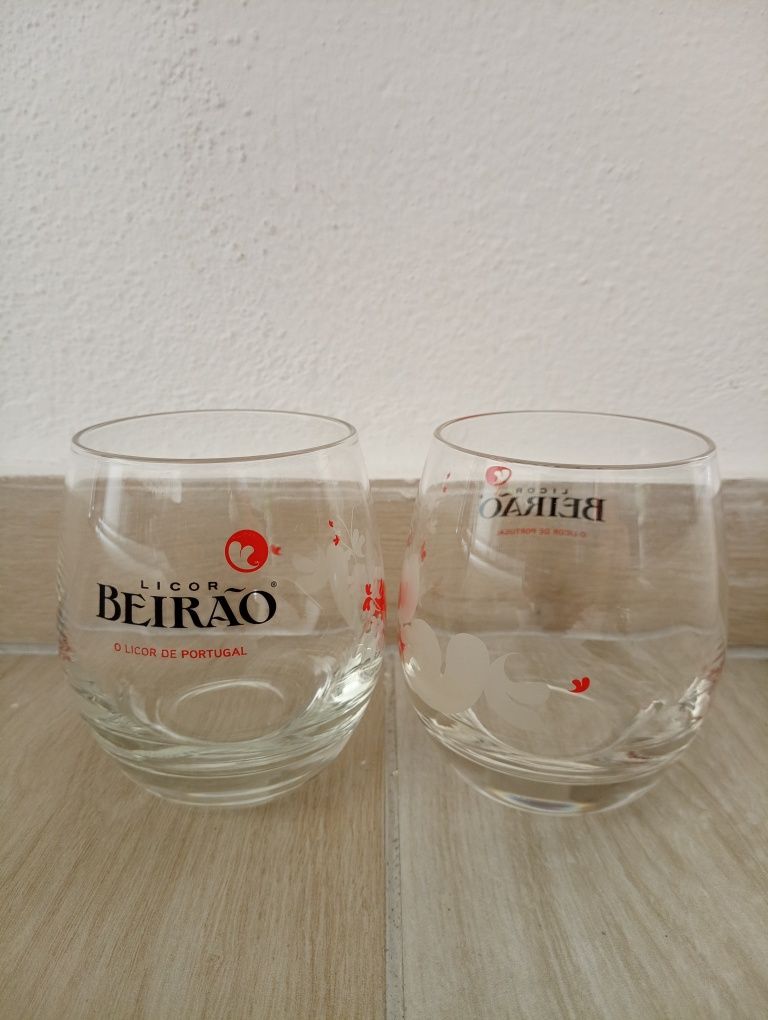 Copos licor beirão
