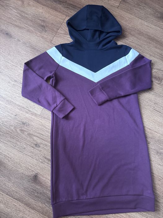 Спортивна сукня жіноча