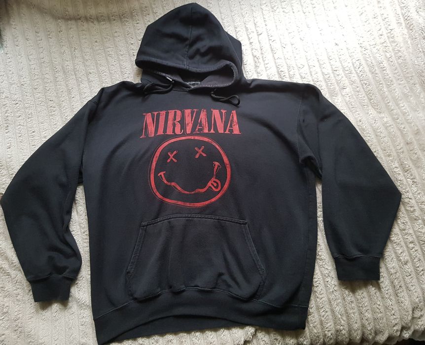 Oversizowa bluza kangur Nirvana
