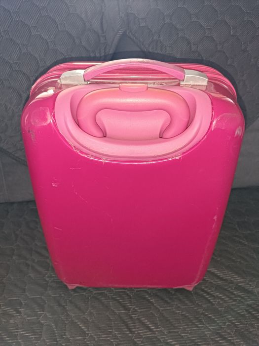 Продам дитячу валізу